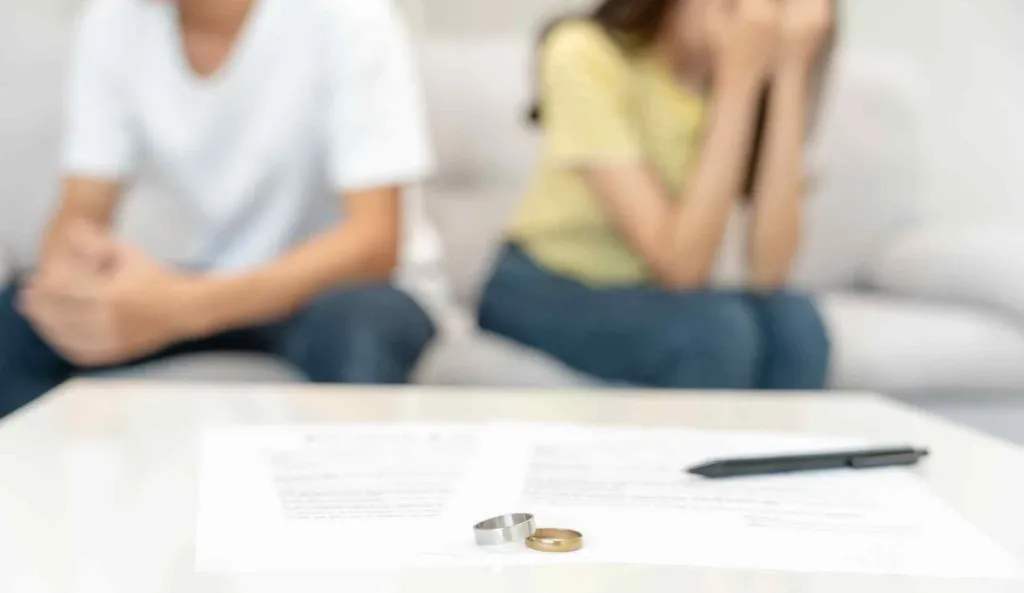 Common Ways Spouses Hide Assets During Divorce in New York | Hedayati Law Group | Call (516) 334-4100
