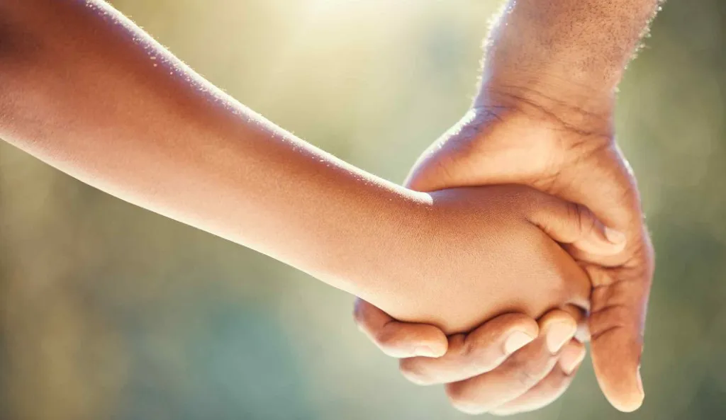 Understanding Child Custody Laws in New York | Call (516) 334-4100