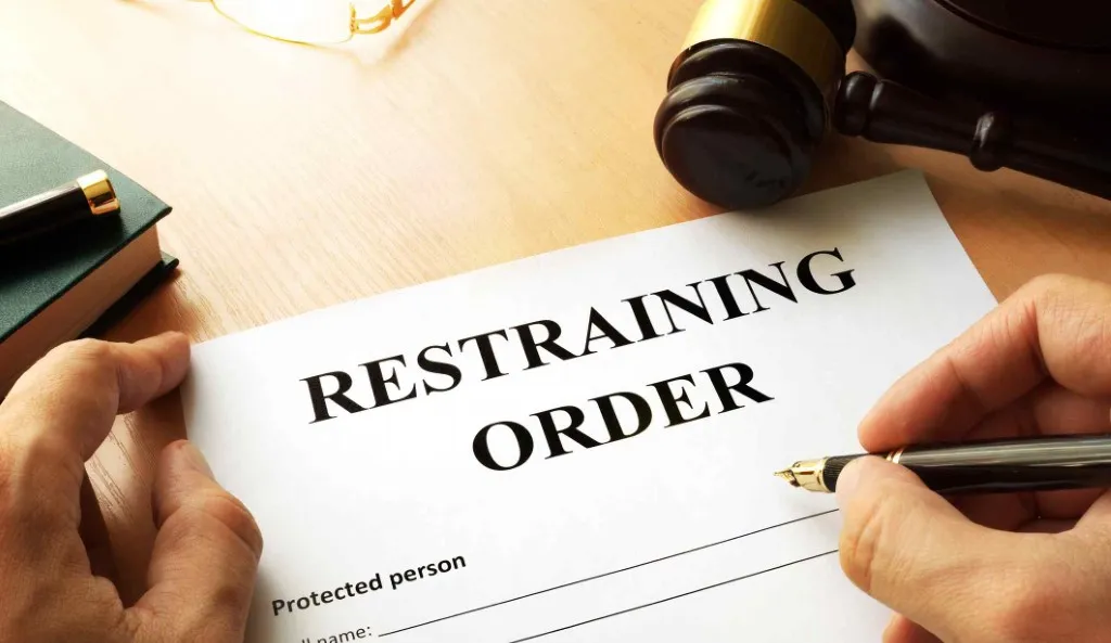 When Should I Get An Order Of Protection? Garden City, New York | Call (516) 334-4100